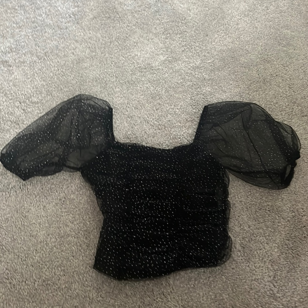 Sparkly black top